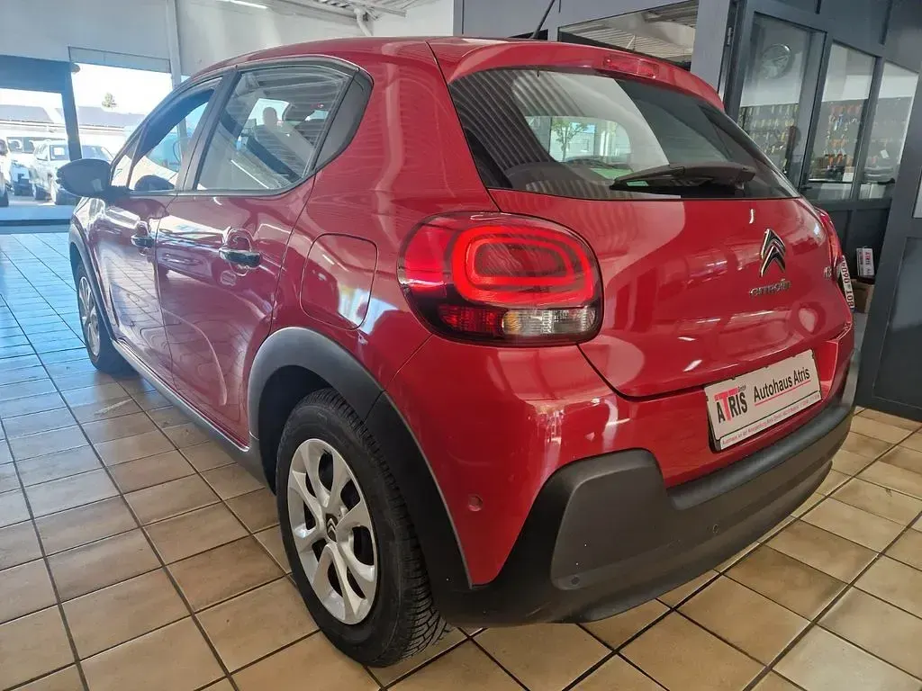 Used Citroën C3 110 HP (80 kW) 2017 Red Sedan
