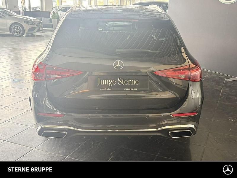 Gebraucht Mercedes C300 AMG 265 PS (194 kW) 2024 Graphitgrau Kombi