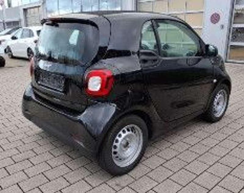 Gebraucht Smart ForTwo Coupé 60 kW (82 PS) 2022 Schwarz Kleinwagen