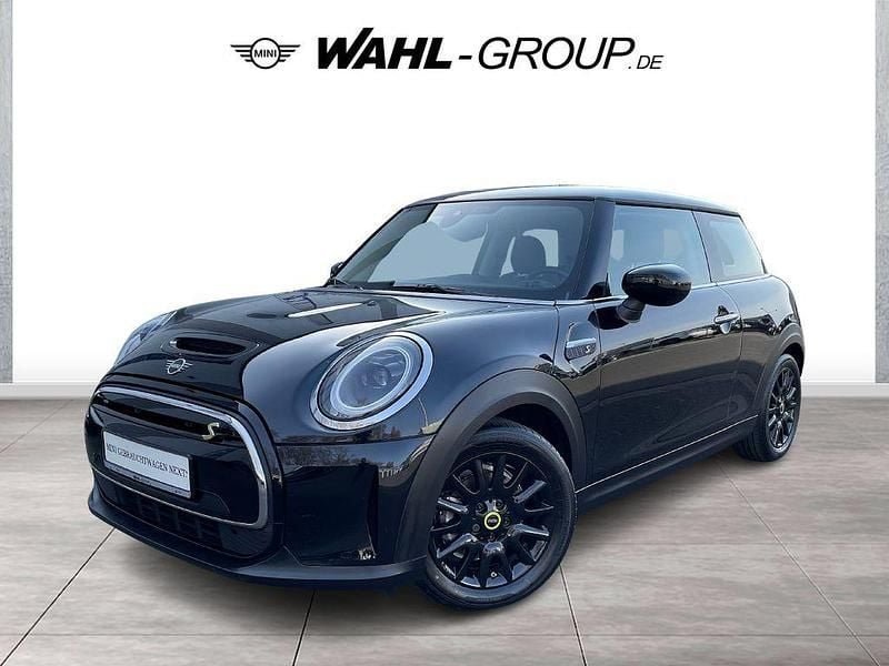 Gebraucht Mini Cooper SE Hatch 135 kW (184 PS) 2023 Schwarz Kleinwagen