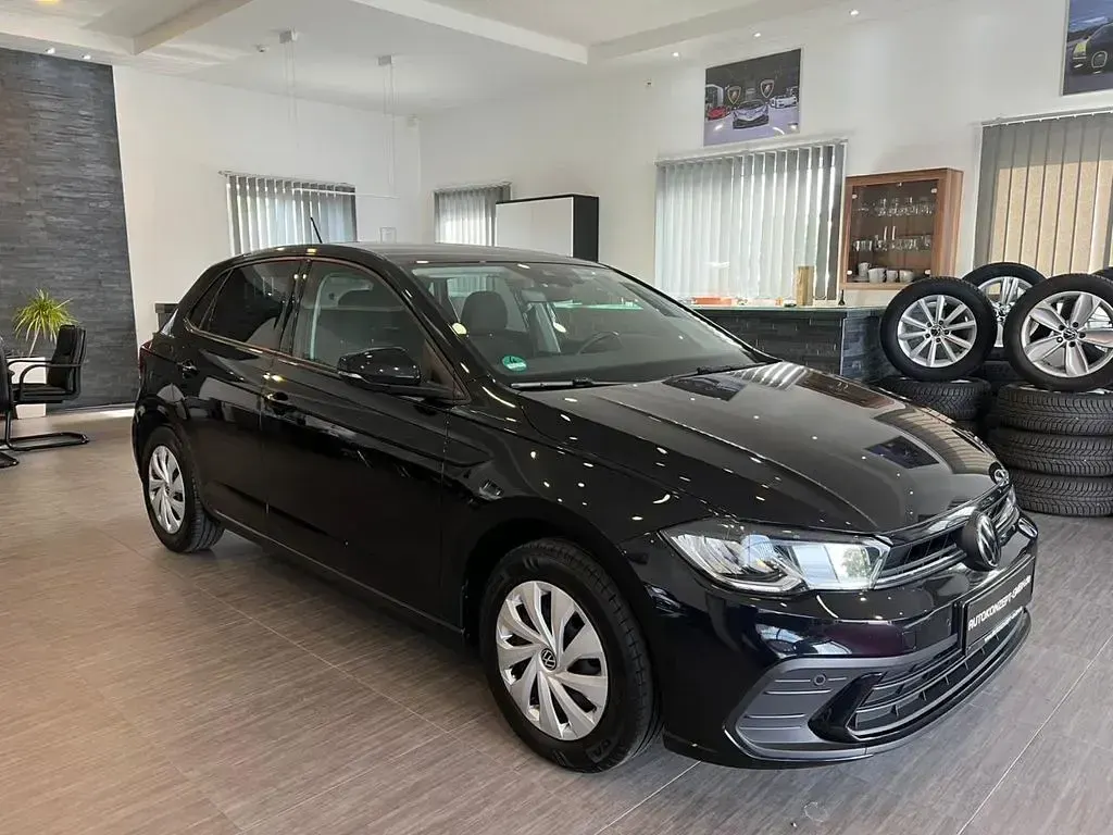 Gebraucht VW Polo 95 PS (69 kW) 2022 Schwarz Kleinwagen