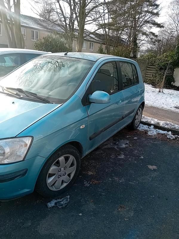 Second-hand Hyundai Getz 63 CP (46 kW) 2006 Albastru Hatchback