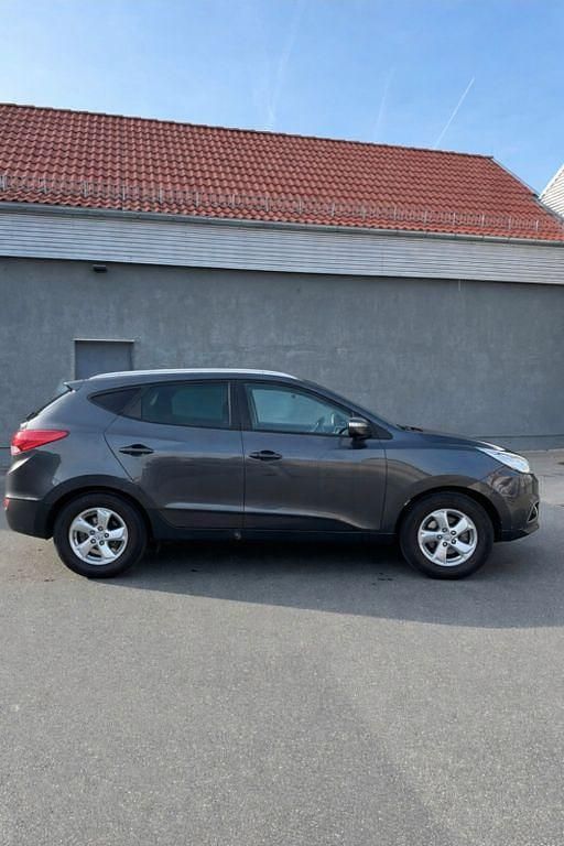 Gebraucht Hyundai ix35 116 PS (85 kW) 2011 Grau SUV
