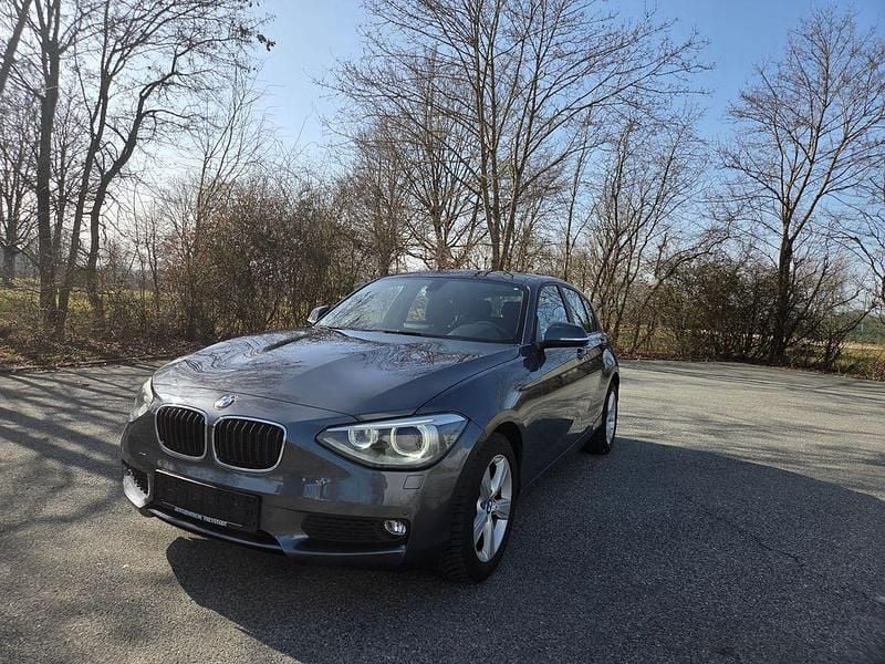 Gebraucht BMW 116 136 PS (100 kW) 2013 Grau Kleinwagen