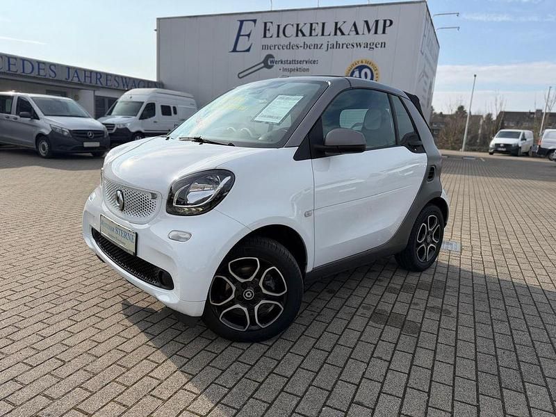 Gebraucht Smart ForTwo Cabrio Passion 90 PS (66 kW) 2018 Weiß Cabrio