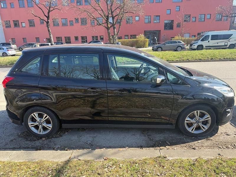 Gebraucht Ford Grand C-Max SYNC Edition 125 PS (91 kW) 2014 Schwarz Van / Kleinbus