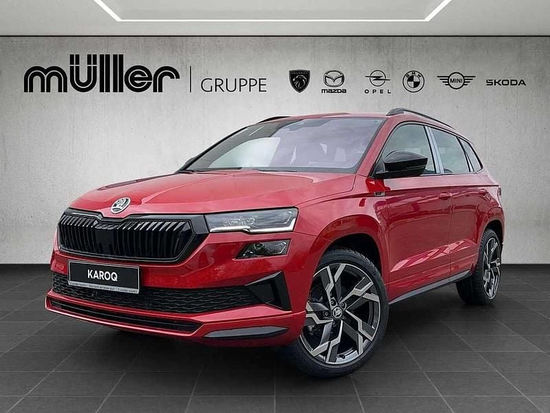 Velvetrot premium metallic Gebraucht 2024 Skoda Karoq SportLine SUV | 39.990 € (Fairer Preis) - Bild 1/4