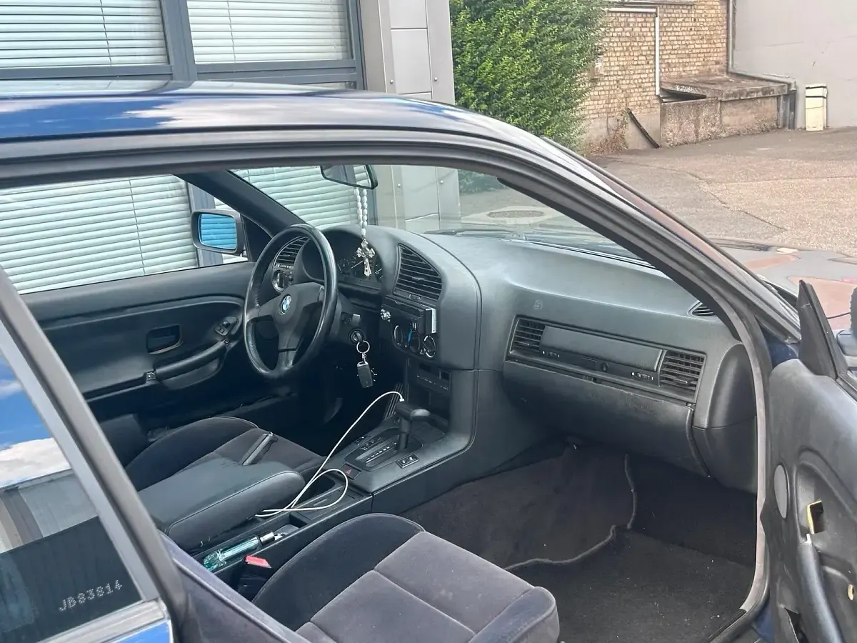 Gebraucht BMW 318 143 PS (105 kW) 1992 Coupé