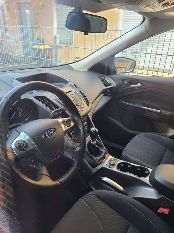 Blau Gebraucht 2013 Ford Kuga Trend SUV | 6.800 € (Fairer Preis) - Bild 1/4