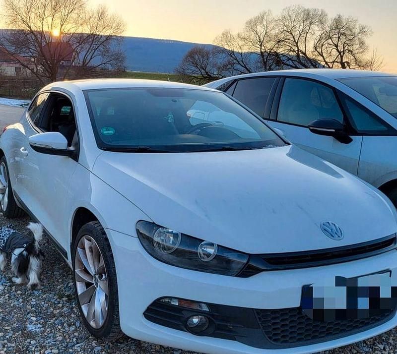Weiß Gebraucht 2009 VW Scirocco Coupé | 3.990 € (Guter Preis) - Bild 1/4