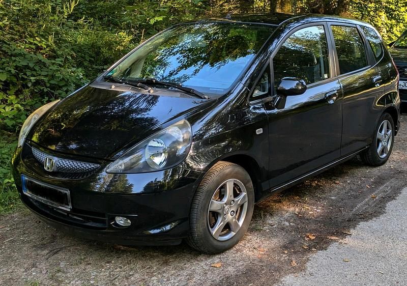 Schwarz Gebraucht 2008 Honda Jazz Kleinwagen | 2.900 € (Fairer Preis) - Bild 1/3