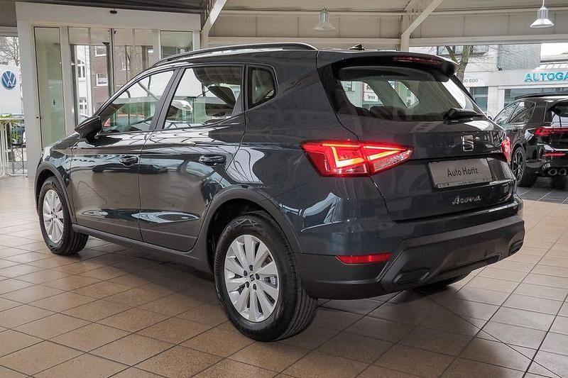 Neu Seat Arona Business 116 PS (85 kW) 2026 Blau SUV