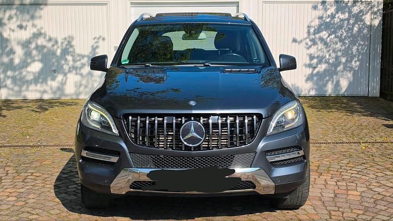 Gebraucht Mercedes ML350 258 PS (189 kW) 2013 SUV