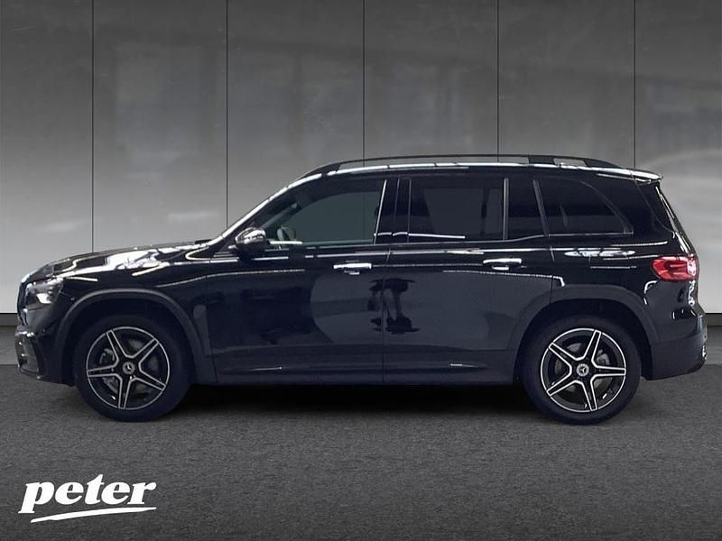 Gebraucht Mercedes GLB200 AMG 150 PS (110 kW) 2025 Metalliclack mountaingrau SUV