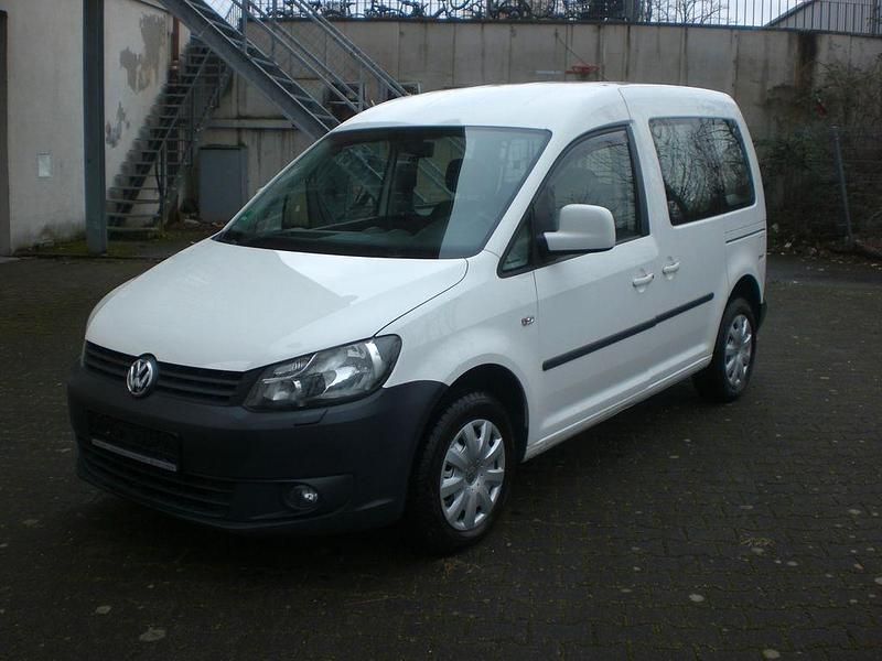 Weiß Gebraucht 2011 VW Caddy Trendline Van / Kleinbus | 7.800 € (Fairer Preis) - Bild 1/4