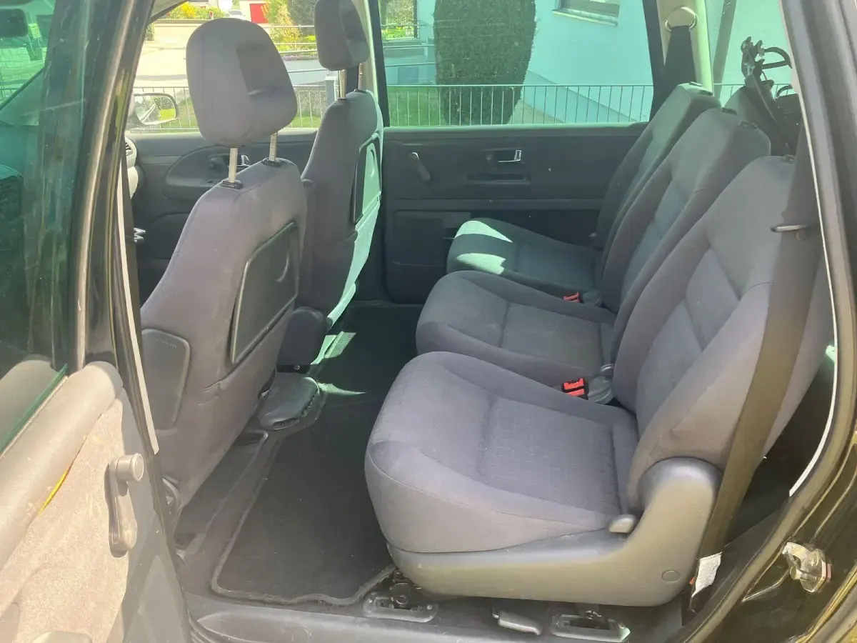 Brugt Seat Alhambra 116 HK (85 kW) 2003 Sort MPV