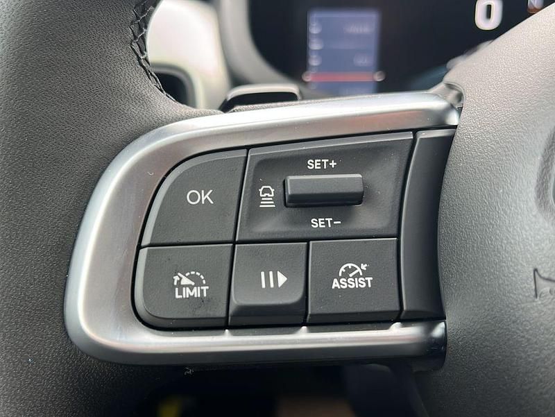 Neu Jeep Avenger Summit 110 PS (80 kW) 2026 Beige SUV