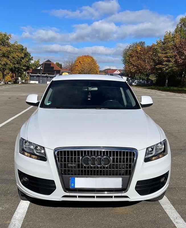Gebraucht Audi Q5 179 PS (131 kW) 2011 Weiß SUV