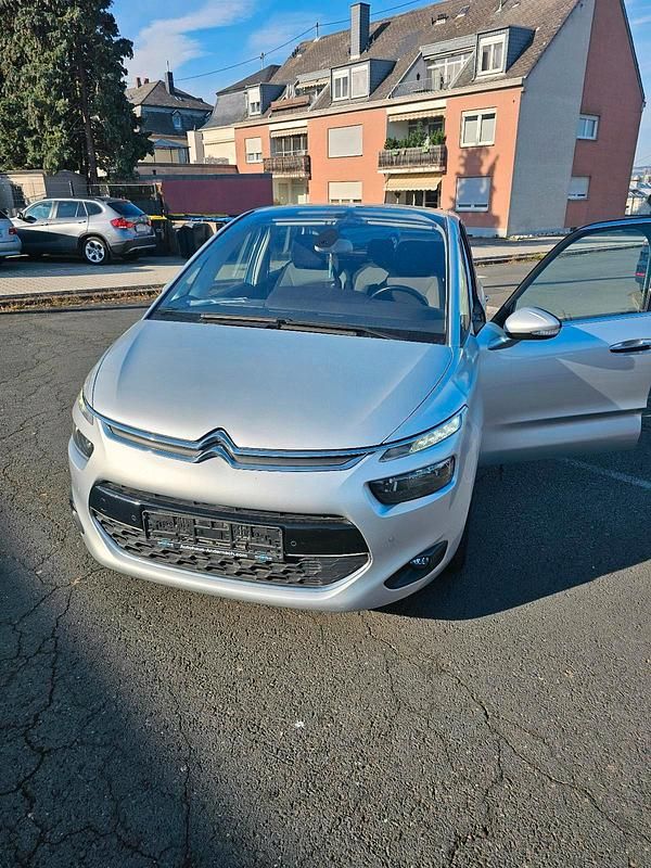 Silber Gebraucht 2015 Citroën C4 Picasso Van / Kleinbus | 6.490 € (Guter Preis) - Bild 1/4