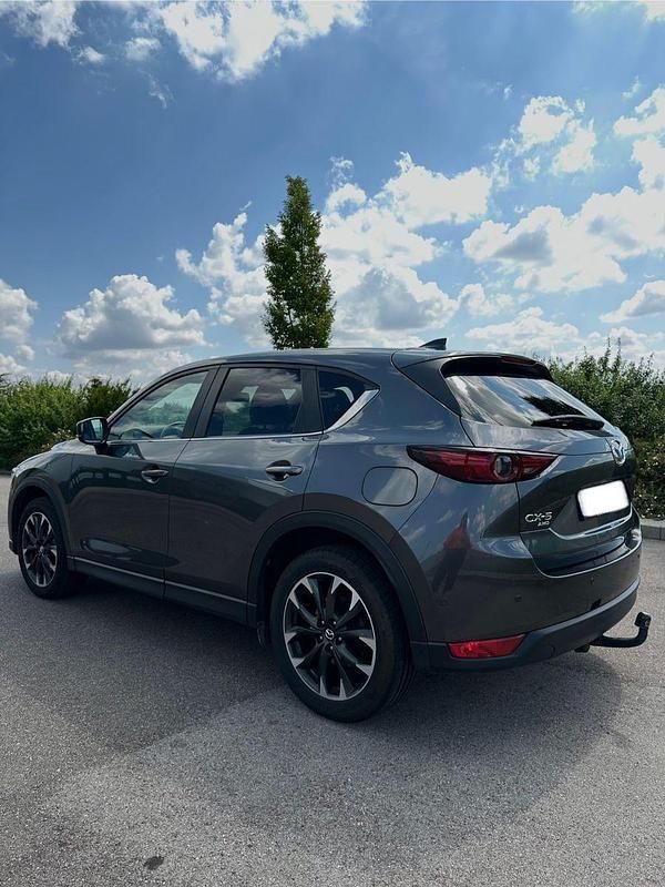 Grau Gebraucht 2020 Mazda CX-5 SUV | 22.999 € (Fairer Preis) - Bild 1/4