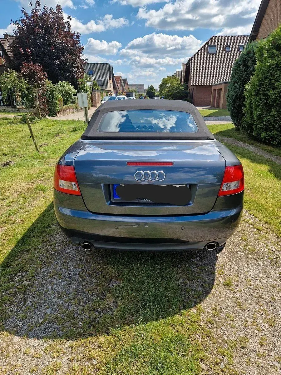 Gebraucht Audi A4 Cabriolet 163 PS (119 kW) 2003 Grau Cabrio