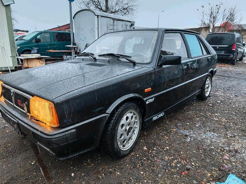 Gebraucht Lancia Delta 132 PS (97 kW) 1989 Schwarz Kleinwagen