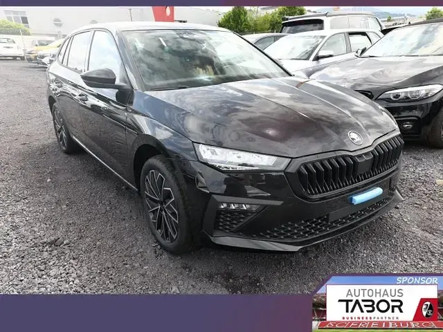 Neu Skoda Scala Dynamic 150 PS (110 kW) 2026 Schwarz metallic Kleinwagen