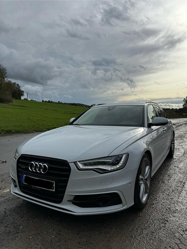 Weiß Gebraucht 2013 Audi A6 Competition Kombi | 17.900 € (Etwas zu teuer) - Bild 1/4