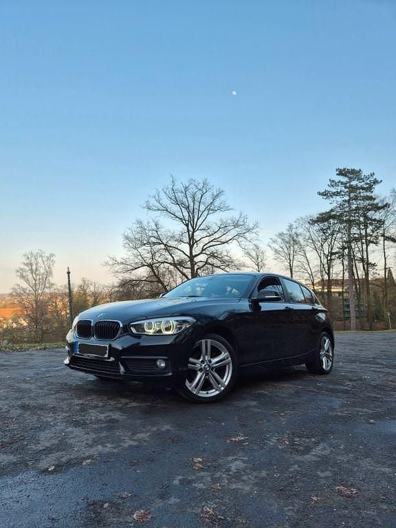 Gebraucht BMW 116 Advantage 109 PS (80 kW) 2015 Schwarz Kleinwagen
