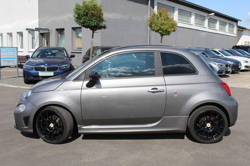 Grau Gebraucht 2020 Fiat 500 Abarth Kleinwagen | 17.480 € - Bild 1/4