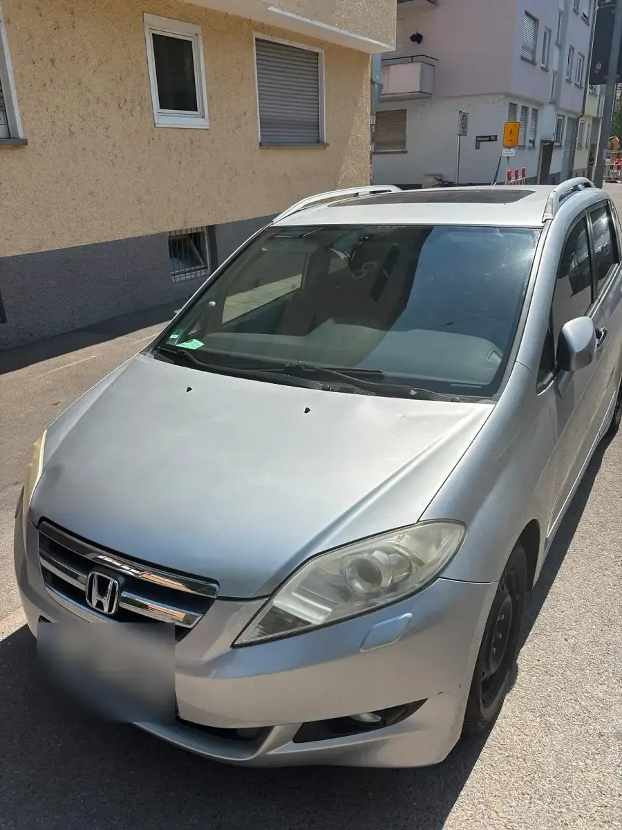 Gebraucht Honda FR-V 150 PS (110 kW) 2007 Silber Van / Kleinbus