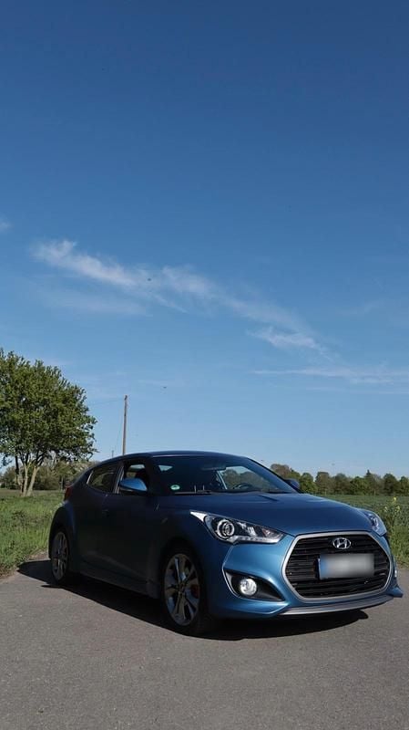 Gebraucht Hyundai Veloster Turbo 186 PS (136 kW) 2017 Blau Kleinwagen
