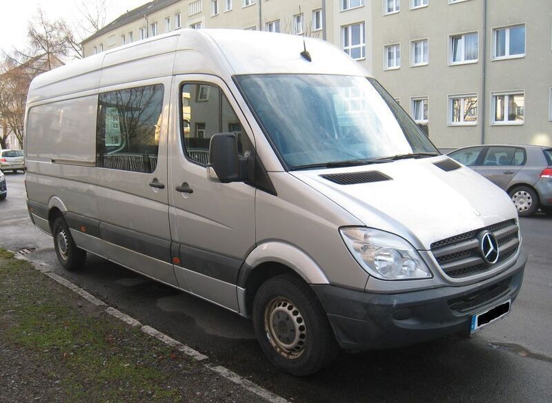 Gebraucht Mercedes Sprinter 150 PS (110 kW) 2008 Silber Van