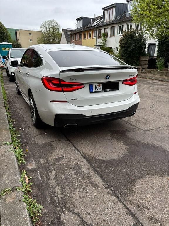 Weiß Gebraucht 2018 BMW 640 Performance Coupé | 28.200 € (Guter Preis) - Bild 1/4