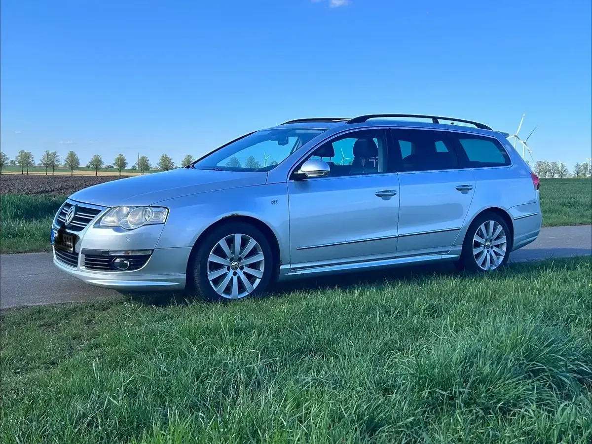 Gebraucht VW Passat R-line Edition 122 PS (89 kW) 2009 Silber Kombi
