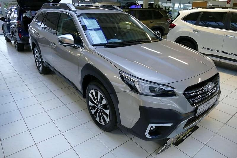 Neu Subaru Outback Platinum 169 PS (124 kW) 2026 Cashmere gold opal metallic Kombi