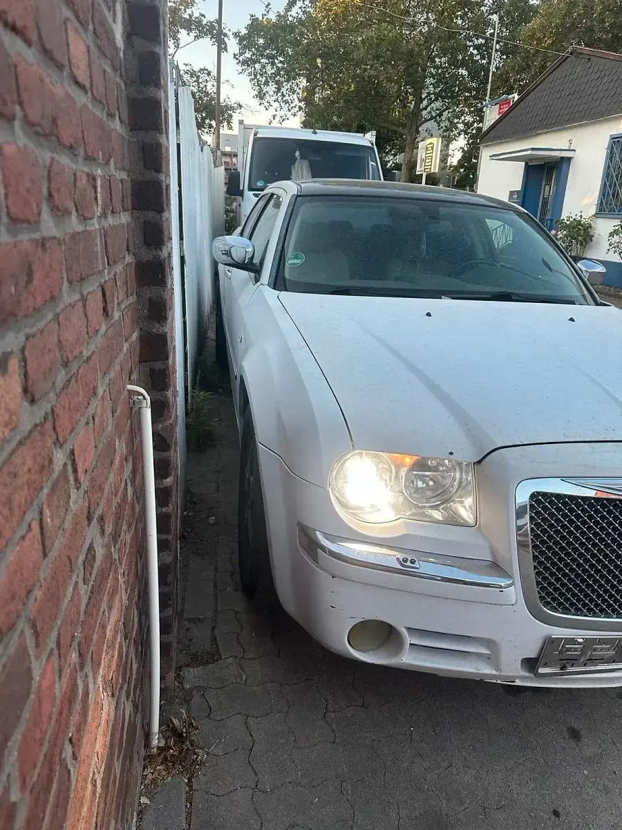 Gebraucht Chrysler 300C 218 PS (160 kW) 2007 Schwarz Limousine