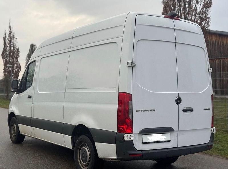 Gebraucht Mercedes Sprinter 163 PS (119 kW) 2020 Weiß Van