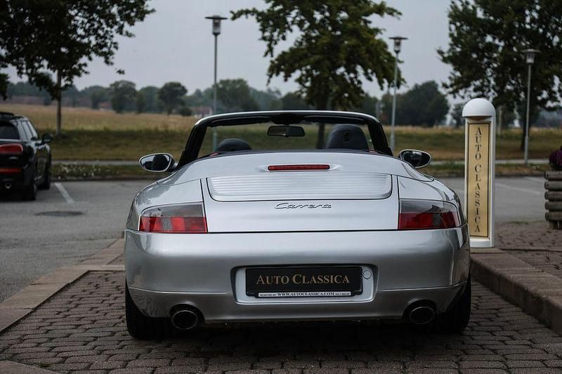 Gebraucht Porsche 911 Carrera Cabriolet 300 PS (220 kW) 2001 Silber Cabrio