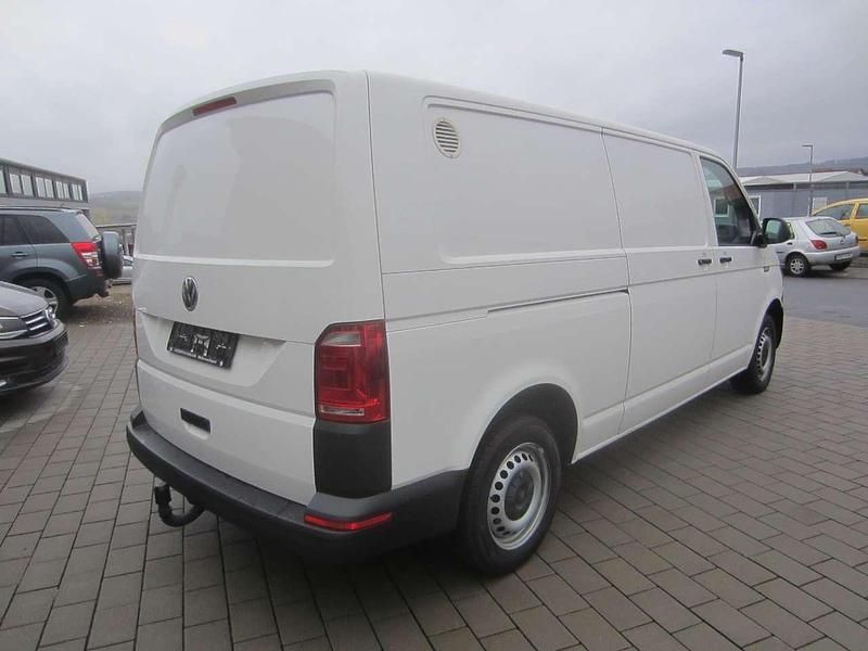 Gebraucht VW Transporter 150 PS (110 kW) 2018 Candyweiß Van
