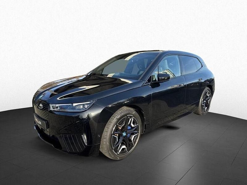 Gebraucht BMW iX Sport Line 239 kW (326 PS) 2023 Black sapphire (schwarz) SUV