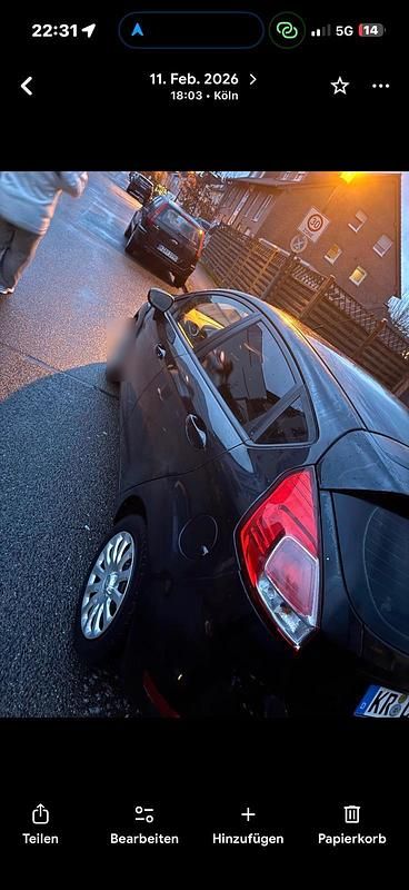 Gebraucht Ford Fiesta 82 PS (60 kW) 2013 Schwarz Kleinwagen