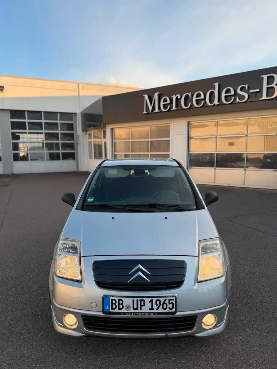 Gebraucht Citroën C2 VTR Sport 73 PS (53 kW) 2006 Grau Kleinwagen