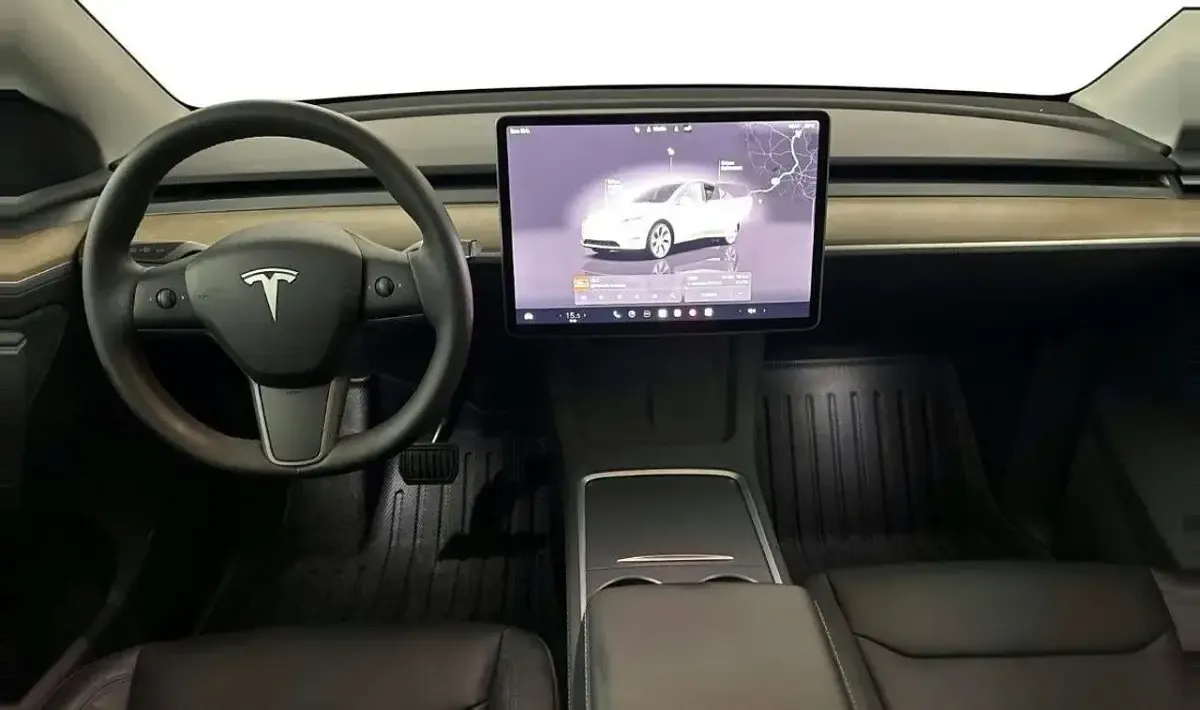 Gebraucht Tesla Model Y 378 kW (514 PS) 2023 Weiss SUV