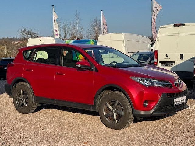 Gebraucht Toyota RAV4 Comfort 151 PS (111 kW) 2014 Rot SUV