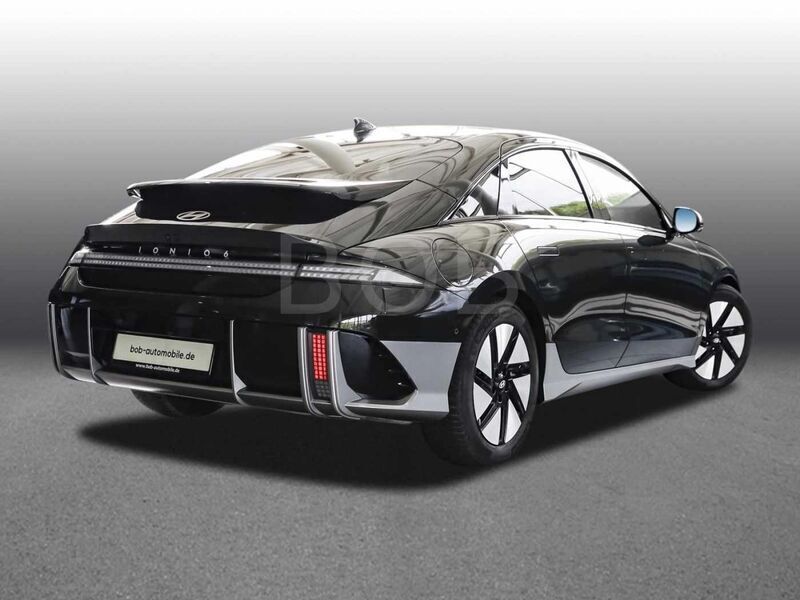 Grün Gebraucht 2023 Hyundai Ioniq 6 Techniq Limousine | 42.779 € (Teuer) - Bild 1/4