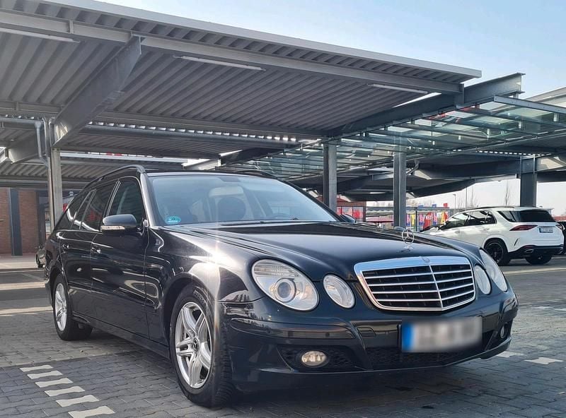 Gebraucht Mercedes E280 190 PS (139 kW) 2007 Schwarz Kombi