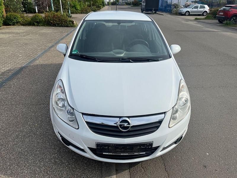 Gebraucht Opel Corsa 60 PS (44 kW) 2007 Weiß Limousine