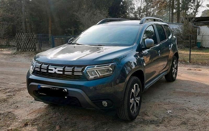 Gebraucht Dacia Duster 131 PS (96 kW) 2023 Grau SUV