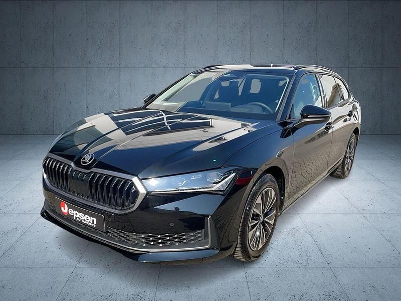 Gebraucht Skoda Superb Selection 265 PS (194 kW) 2025 Onyxschwarz metallic Kombi